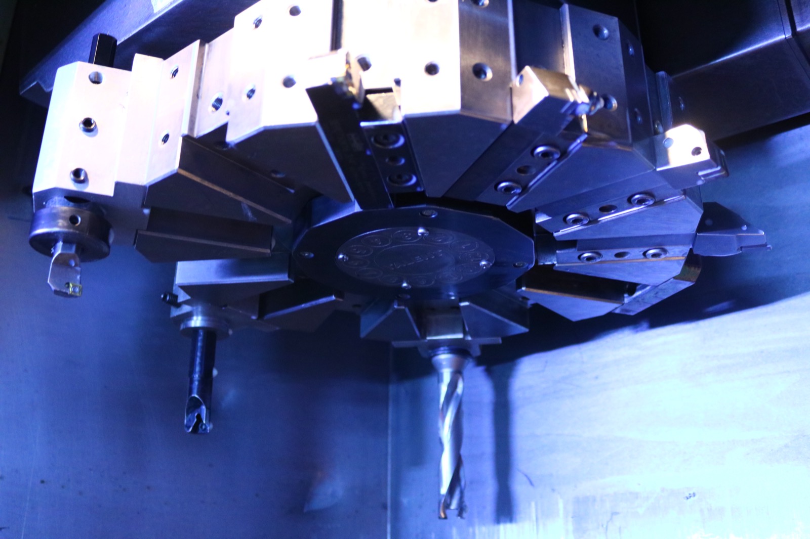 Torno CNC HARDINGE SV200